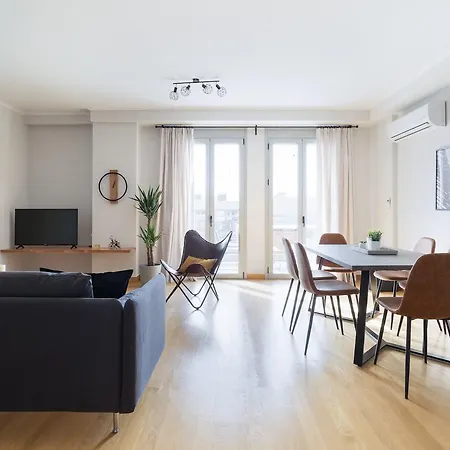 شقة Stylish And Spacious 2bd - Thiseio By Upstreet أثينا