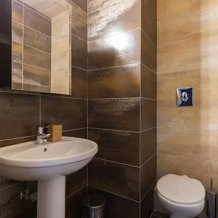 Stylish And Spacious 2bd - Thiseio By Upstreet أثينا